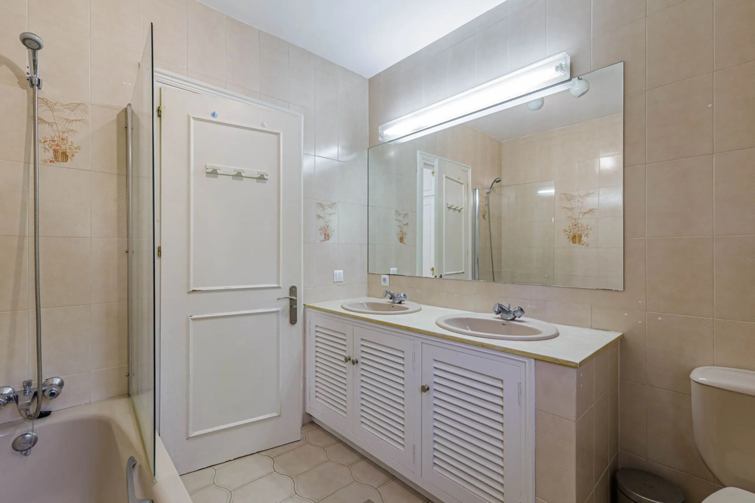 NEW LISTING ALERT!