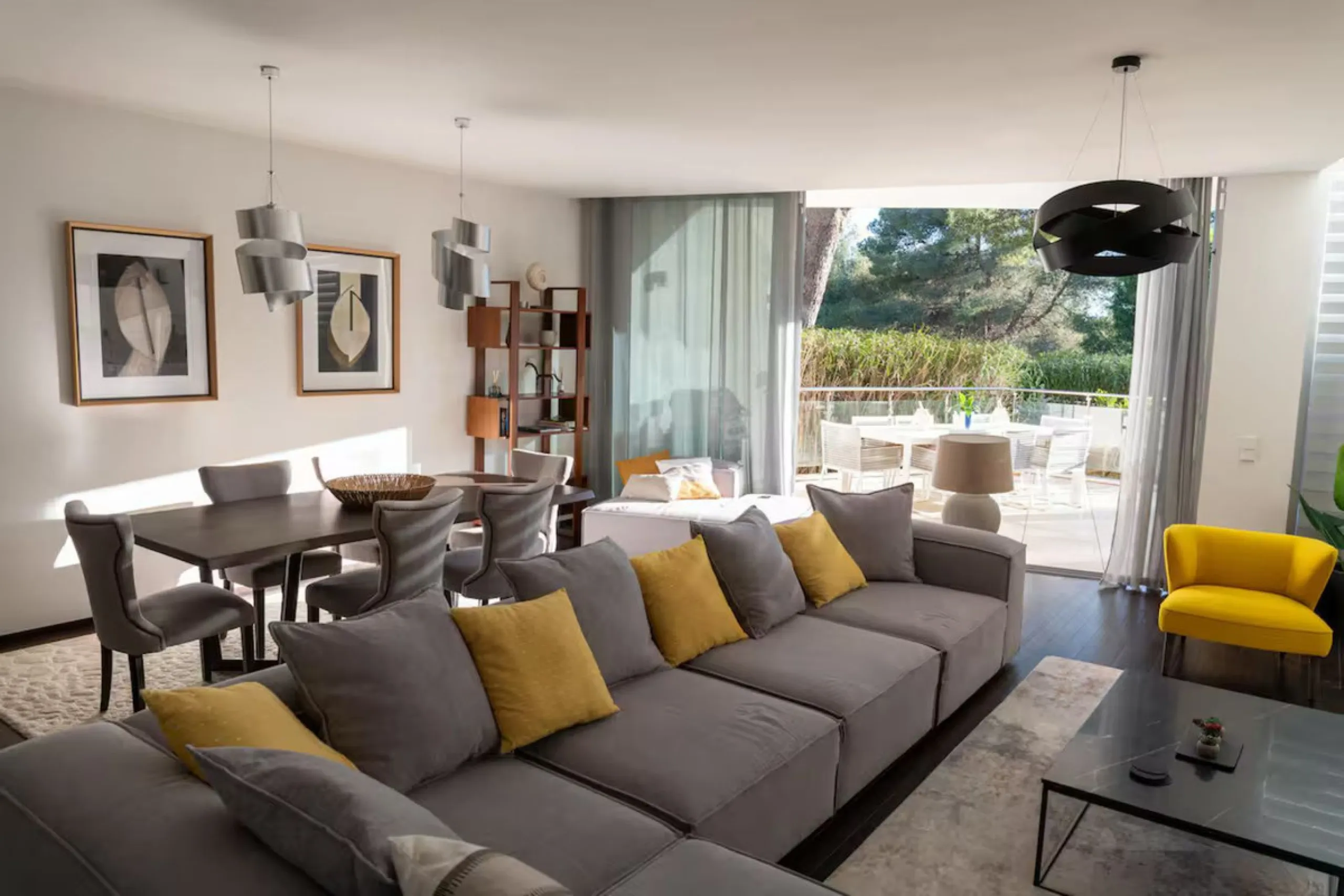 LUXURIOUS TOWNHOUSE IN TRANQUIL URBANIZATION WITH WORLD-CLASS AMENITIES