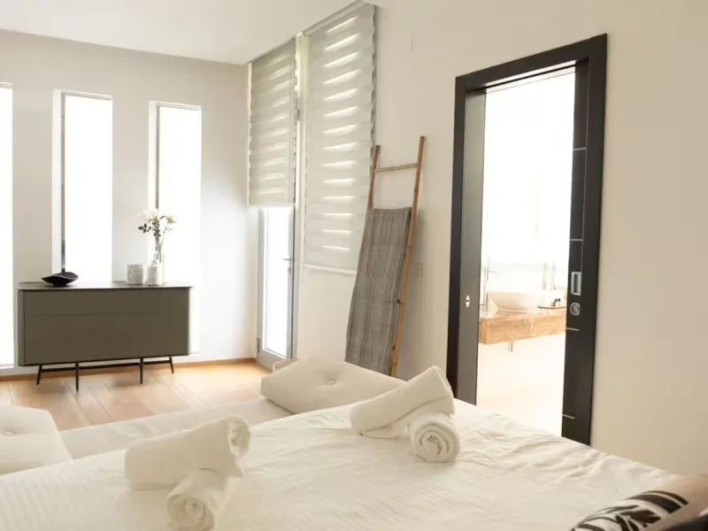 LUXURIOUS TOWNHOUSE IN TRANQUIL URBANIZATION WITH WORLD-CLASS AMENITIES
