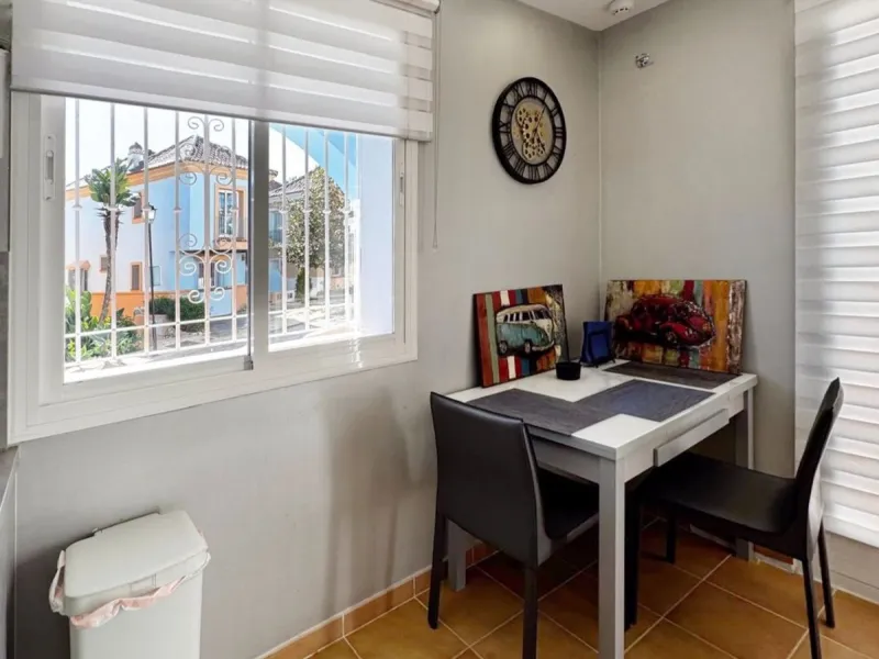 House - Townhouse в продаже в Marbella, Málaga. В доме 2 спален и 2 ванных комнат. Площадь дома 159 м²