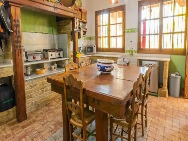 House - Finca - Cortijo в продаже в Alhaurín el Grande, Málaga. В доме 6 спален и 6 ванных комнат. Площадь дома 980 м². Площадь участка 57000 м²