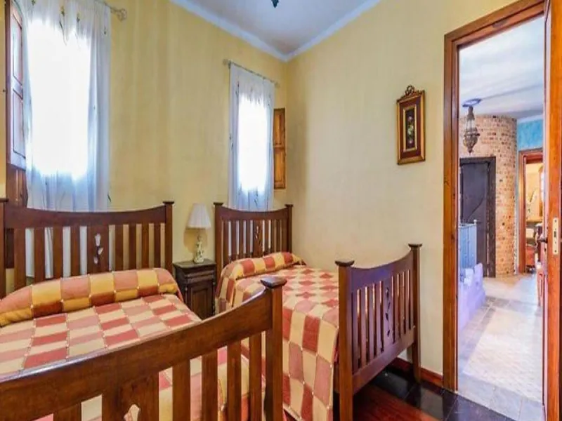 House - Finca - Cortijo в продаже в Alhaurín el Grande, Málaga. В доме 6 спален и 6 ванных комнат. Площадь дома 980 м². Площадь участка 57000 м²