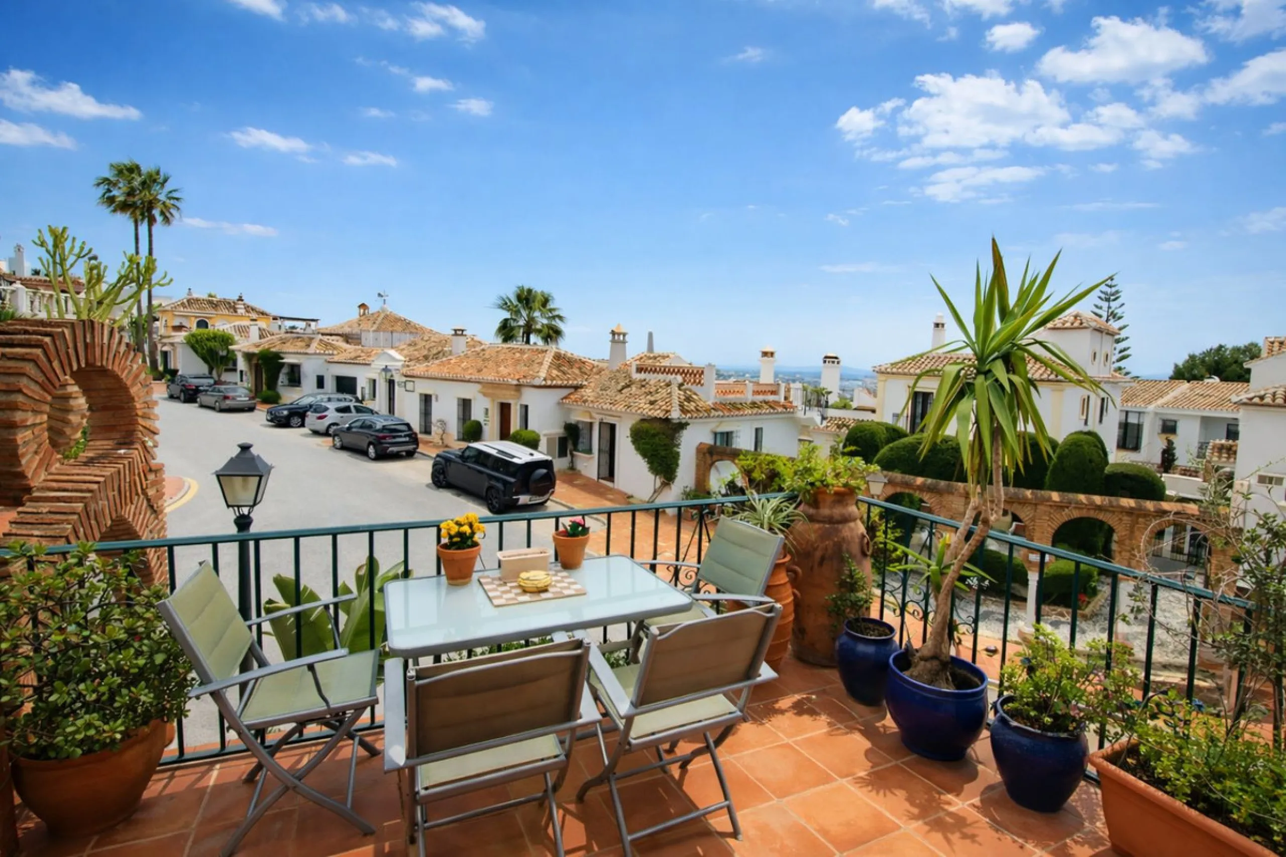 Charming 2 Bedroom 2 Bathroom Townhouse with Sea & Golf Views in Puebla Aida, Mijas Golf