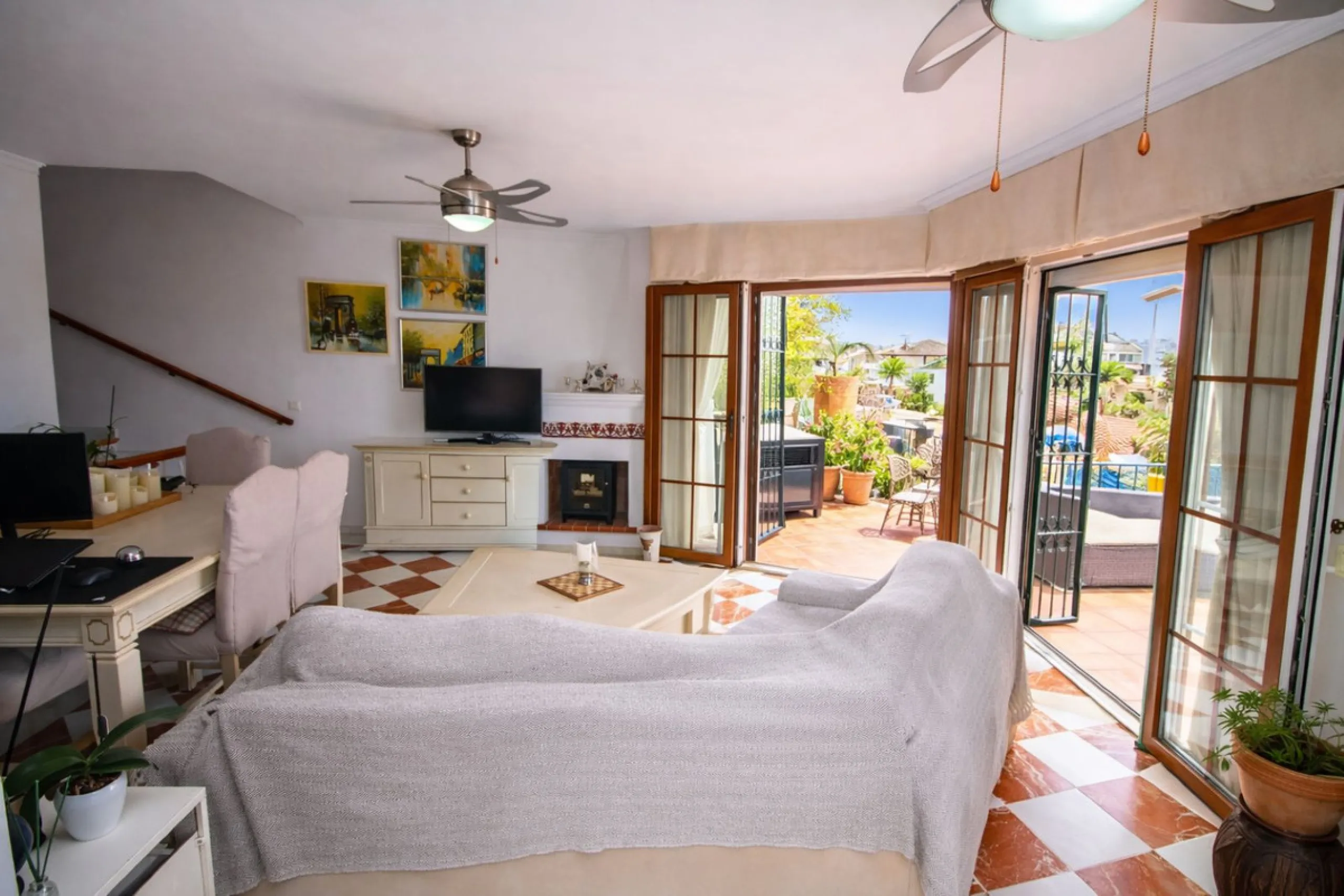 Charming 2 Bedroom 2 Bathroom Townhouse with Sea & Golf Views in Puebla Aida, Mijas Golf