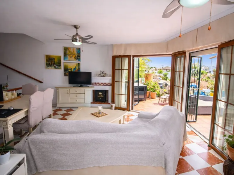 Charming 2 Bedroom 2 Bathroom Townhouse with Sea & Golf Views in Puebla Aida, Mijas Golf