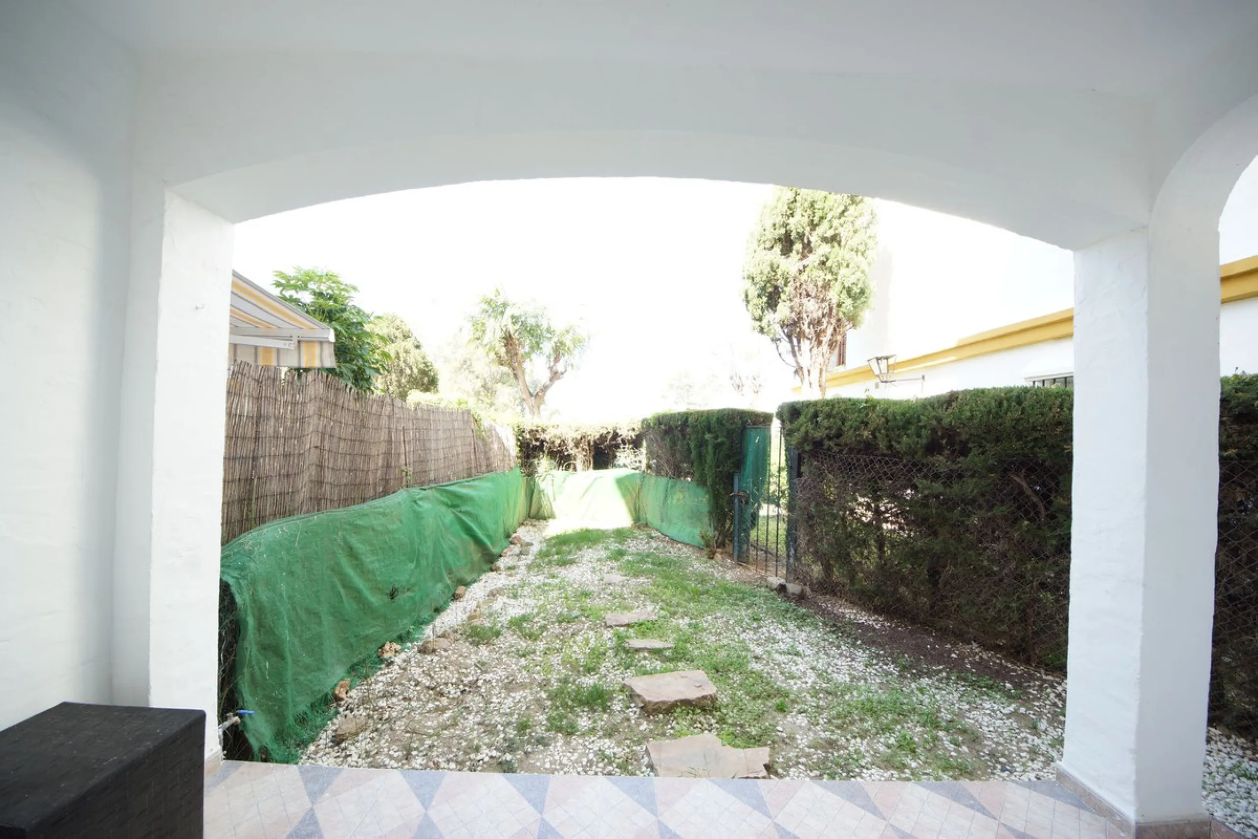 Spacious ground-floor apartment in a residential complex with a pool.