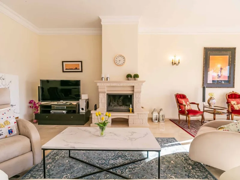 Fantastic townhouse in the prestigious Artola area of Marbella