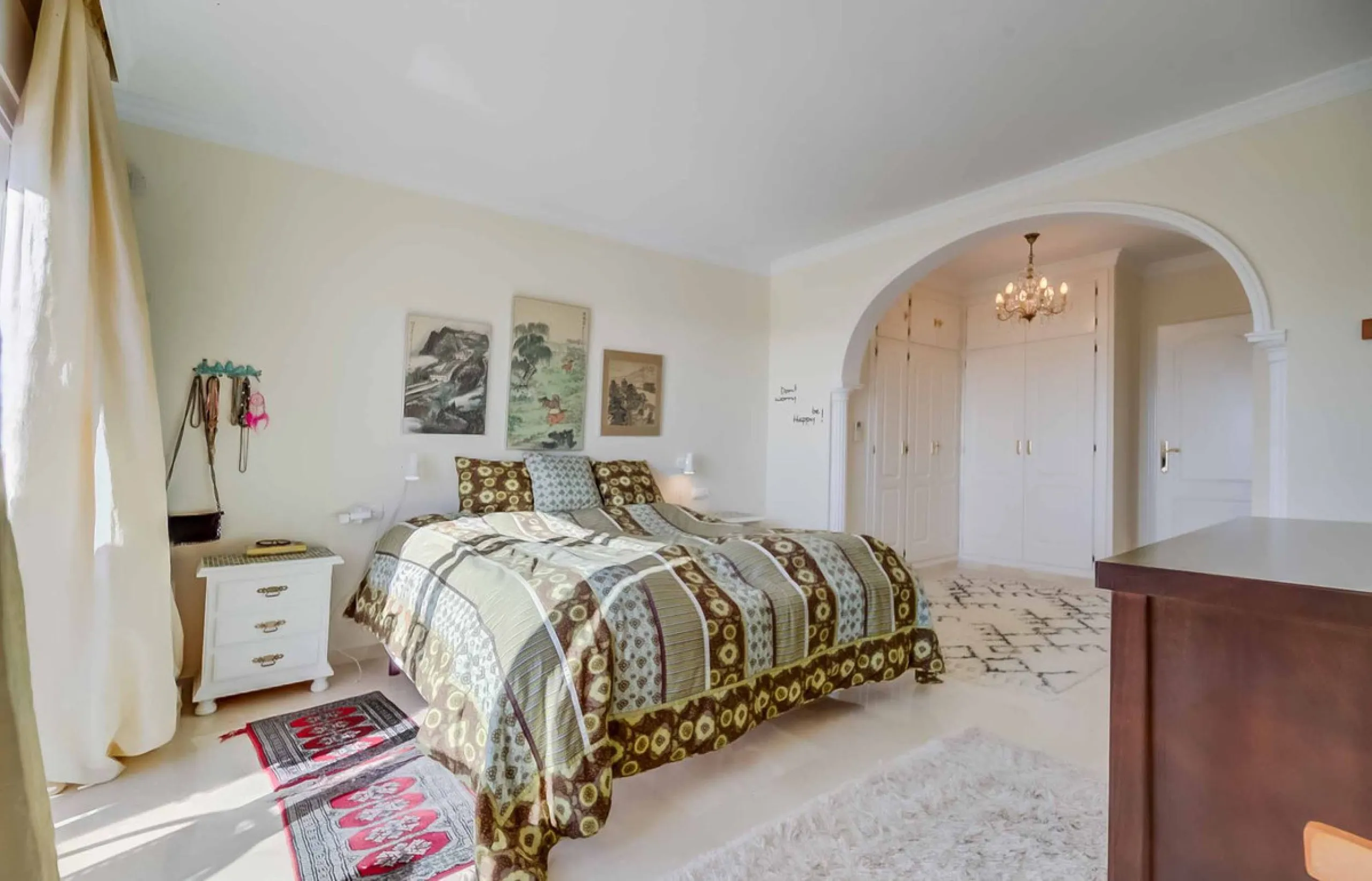 Fantastic townhouse in the prestigious Artola area of Marbella