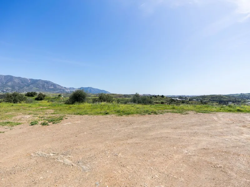 Plot - Land в продаже в Mijas, Málaga. Площадь участка 29719 м²