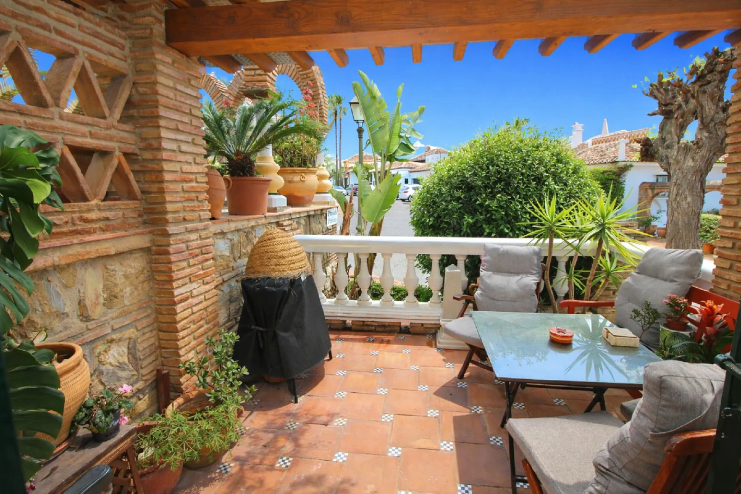 Charming 2 Bedroom 2 Bathroom Townhouse with Sea & Golf Views in Puebla Aida, Mijas Golf