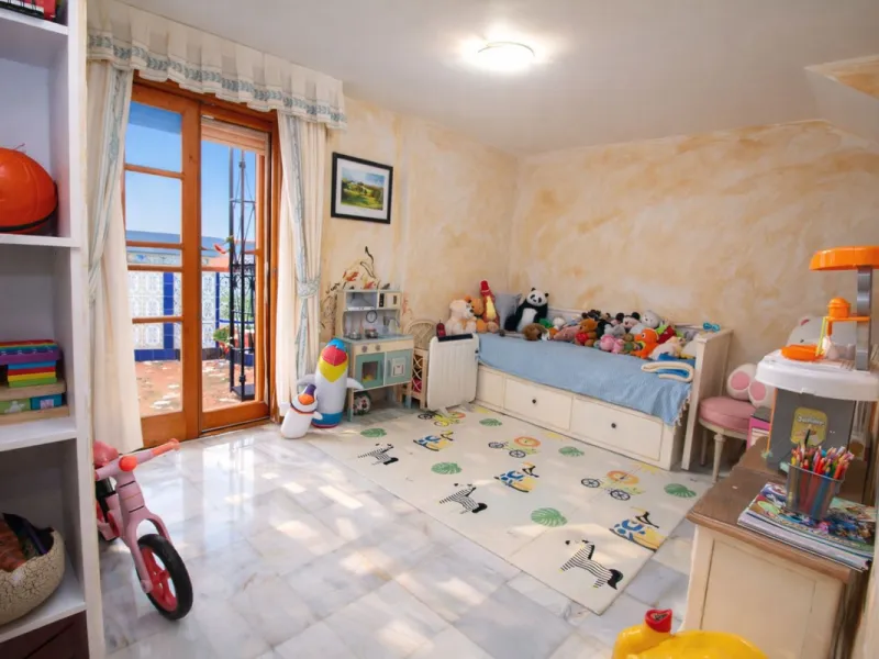Charming 2 Bedroom 2 Bathroom Townhouse with Sea & Golf Views in Puebla Aida, Mijas Golf