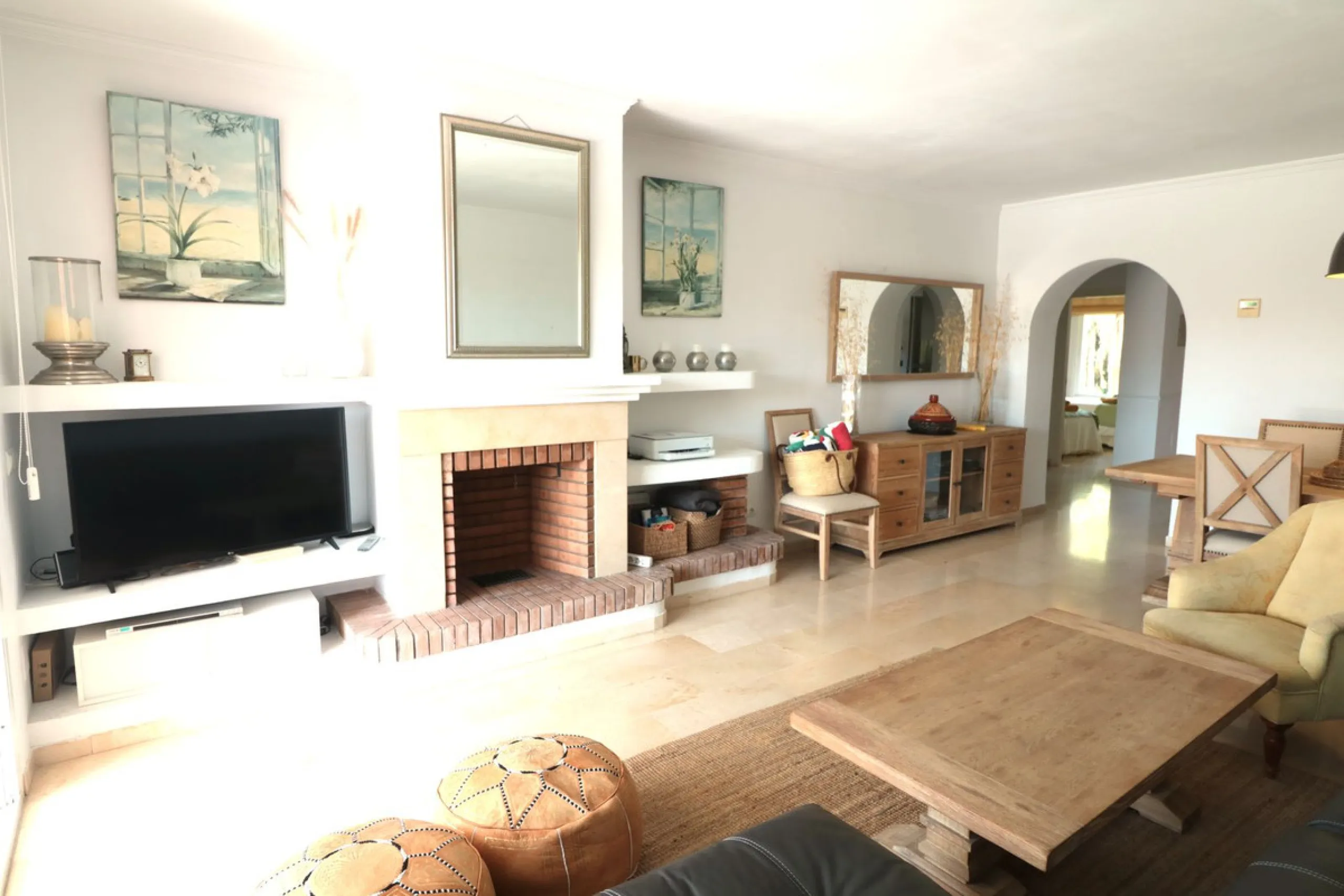 Apartment - Top Floor Apartment в продаже в Estepona, Málaga. В доме 2 спален и 2 ванных комнат. Площадь дома 110 м²