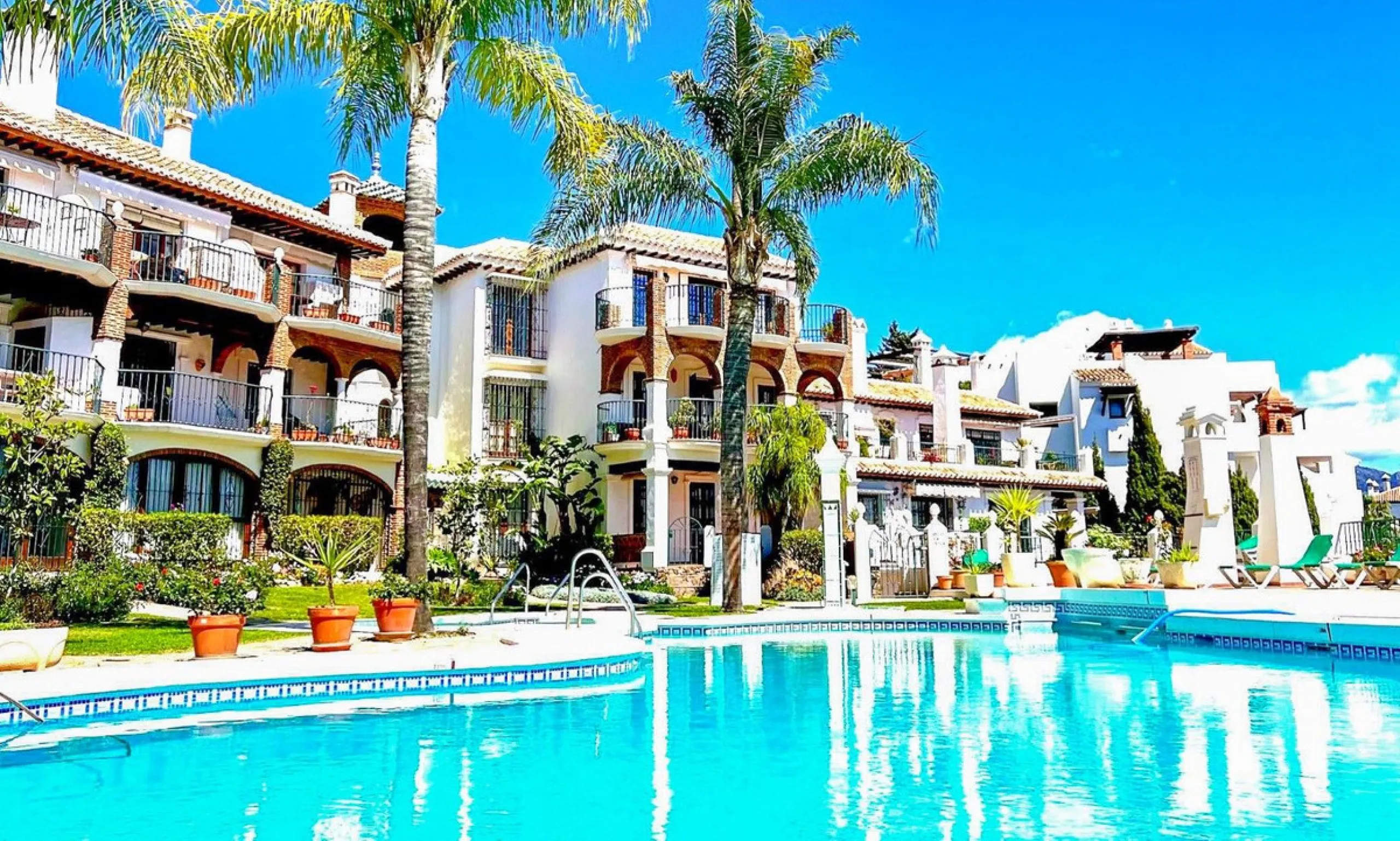 Charming 2 Bedroom 2 Bathroom Townhouse with Sea & Golf Views in Puebla Aida, Mijas Golf