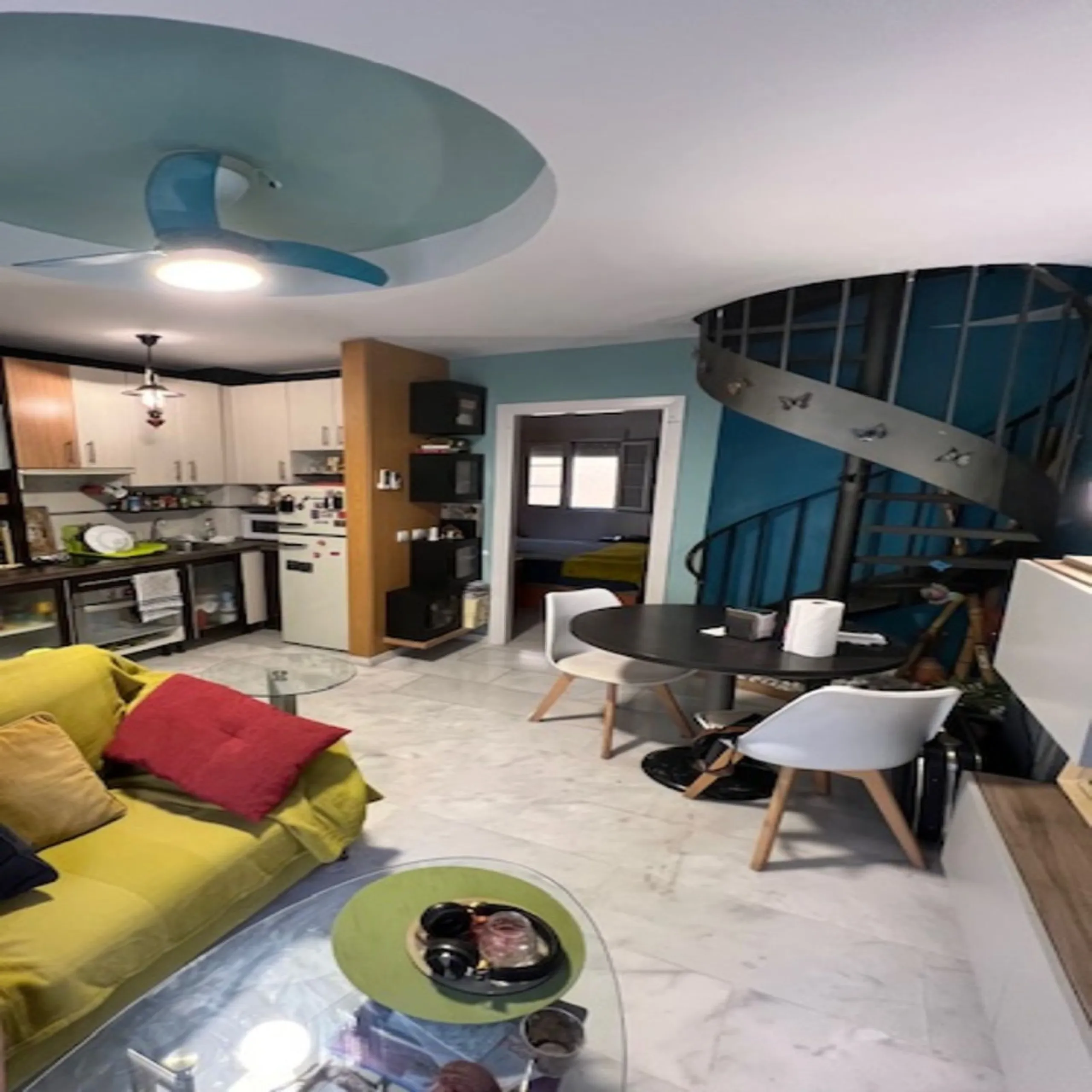 Apartment - Top Floor Apartment в продаже в Málaga, Málaga. В доме 2 спален и 2 ванных комнат. Площадь дома 80 м²