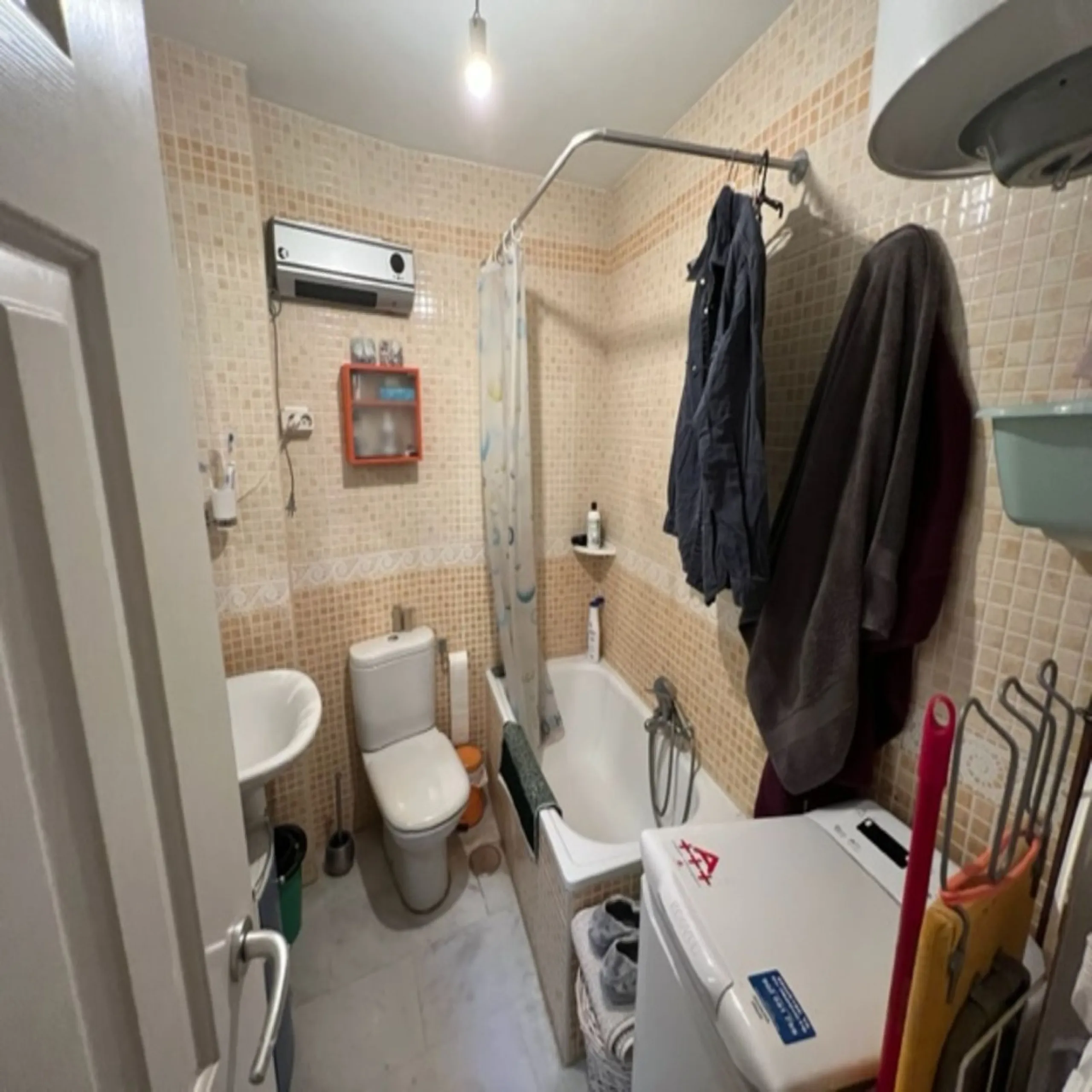 Apartment - Top Floor Apartment в продаже в Málaga, Málaga. В доме 2 спален и 2 ванных комнат. Площадь дома 80 м²