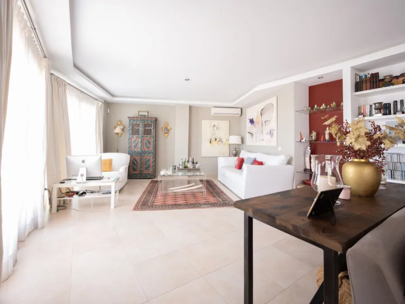 Nestled in the charming Andalusian-style urbanization of Pueblo Los Monteros in Altos de Marbella, this extraordinary apartment blends traditional elegance with modern sophistication. Originally two separate side-by-side duplex properties, this residence 