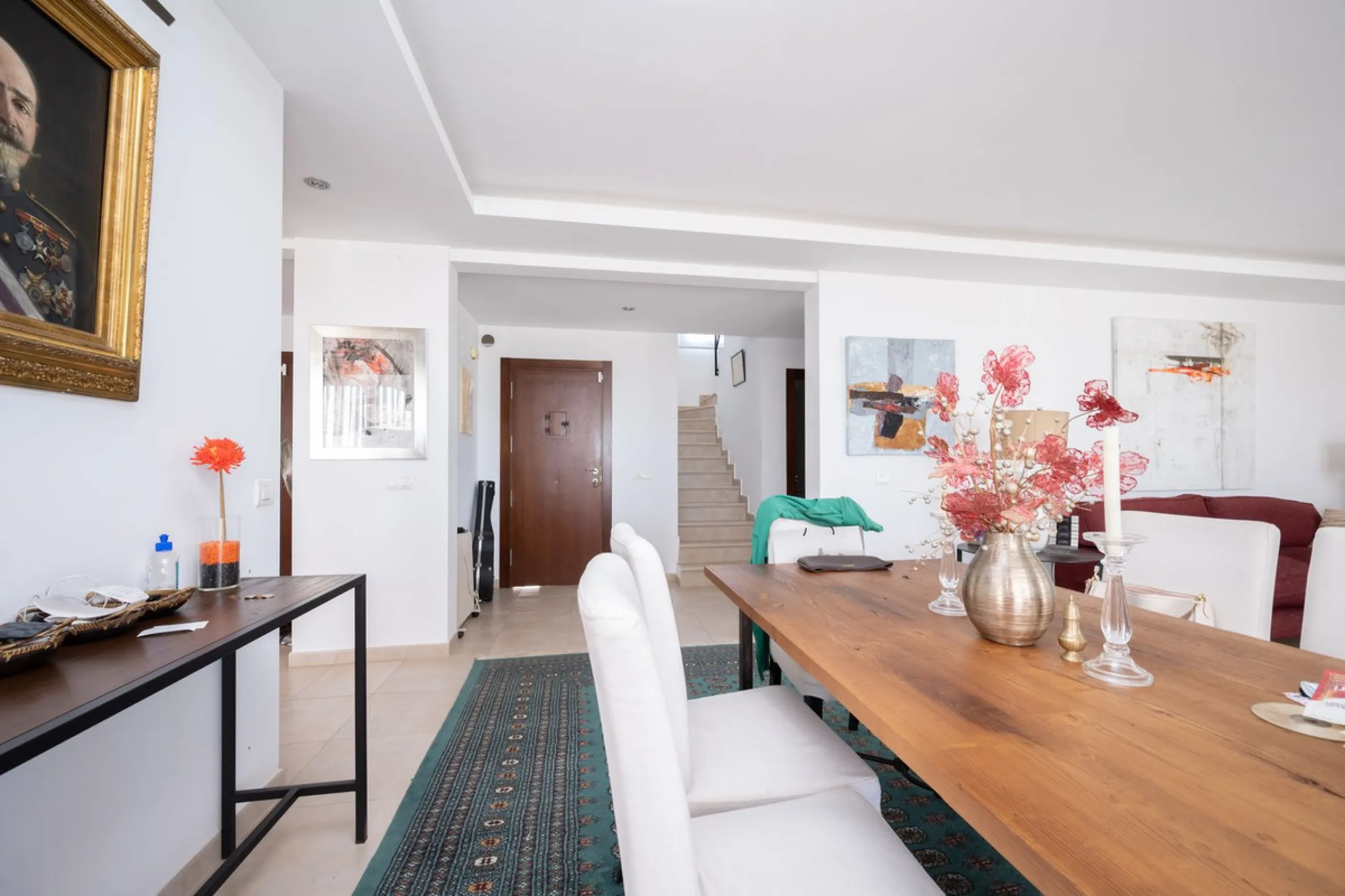 Nestled in the charming Andalusian-style urbanization of Pueblo Los Monteros in Altos de Marbella, this extraordinary apartment blends traditional elegance with modern sophistication. Originally two separate side-by-side duplex properties, this residence 