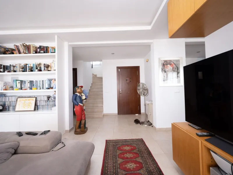 Nestled in the charming Andalusian-style urbanization of Pueblo Los Monteros in Altos de Marbella, this extraordinary apartment blends traditional elegance with modern sophistication. Originally two separate side-by-side duplex properties, this residence 