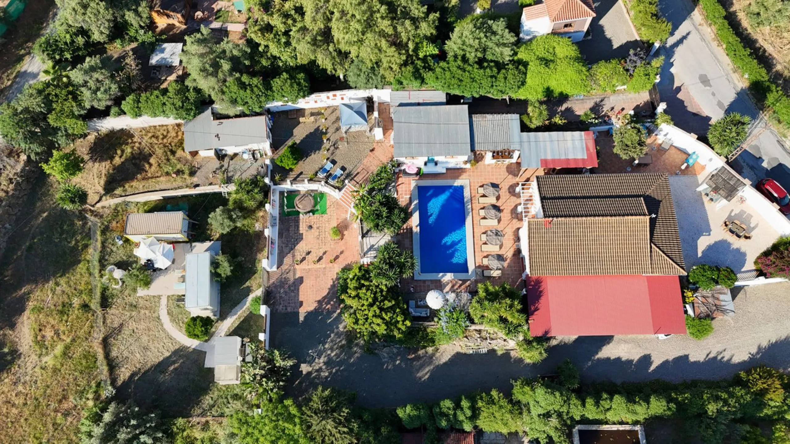 Holiday rental business opportunity: Licensed country house with growth potential in the best area of ​​Alhaurin.