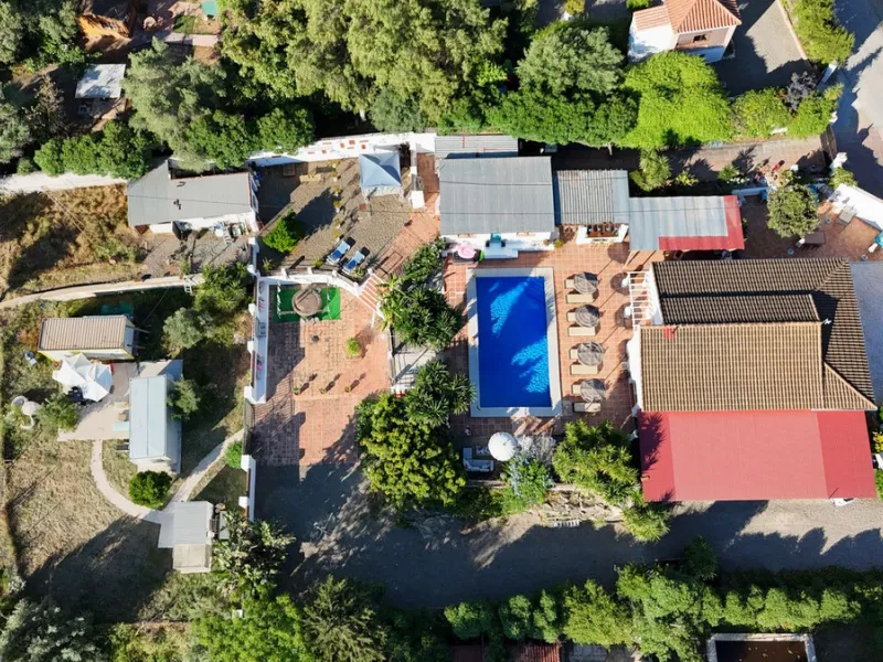 Holiday rental business opportunity: Licensed country house with growth potential in the best area of ​​Alhaurin.