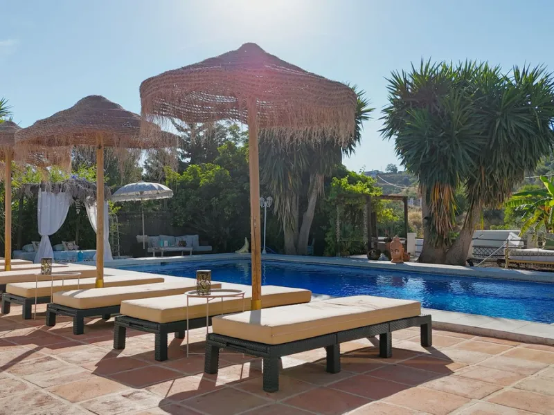 Holiday rental business opportunity: Licensed country house with growth potential in the best area of ​​Alhaurin.