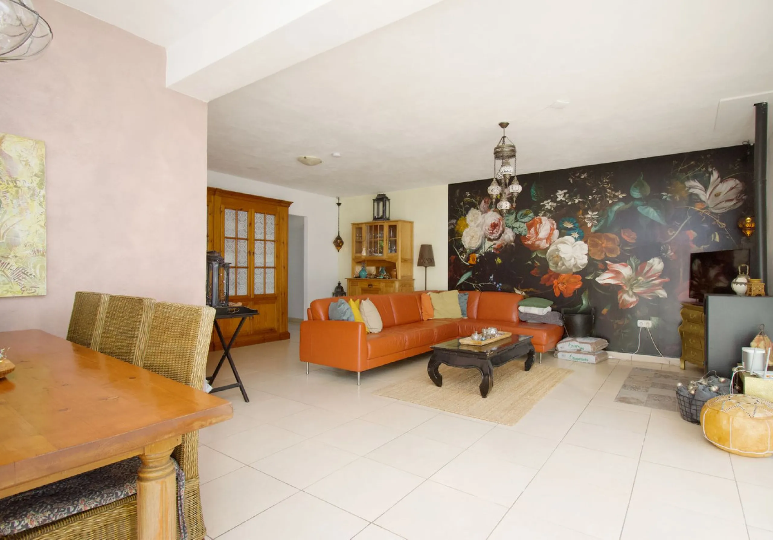 Holiday rental business opportunity: Licensed country house with growth potential in the best area of ​​Alhaurin.