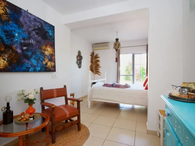 Holiday rental business opportunity: Licensed country house with growth potential in the best area of ​​Alhaurin.