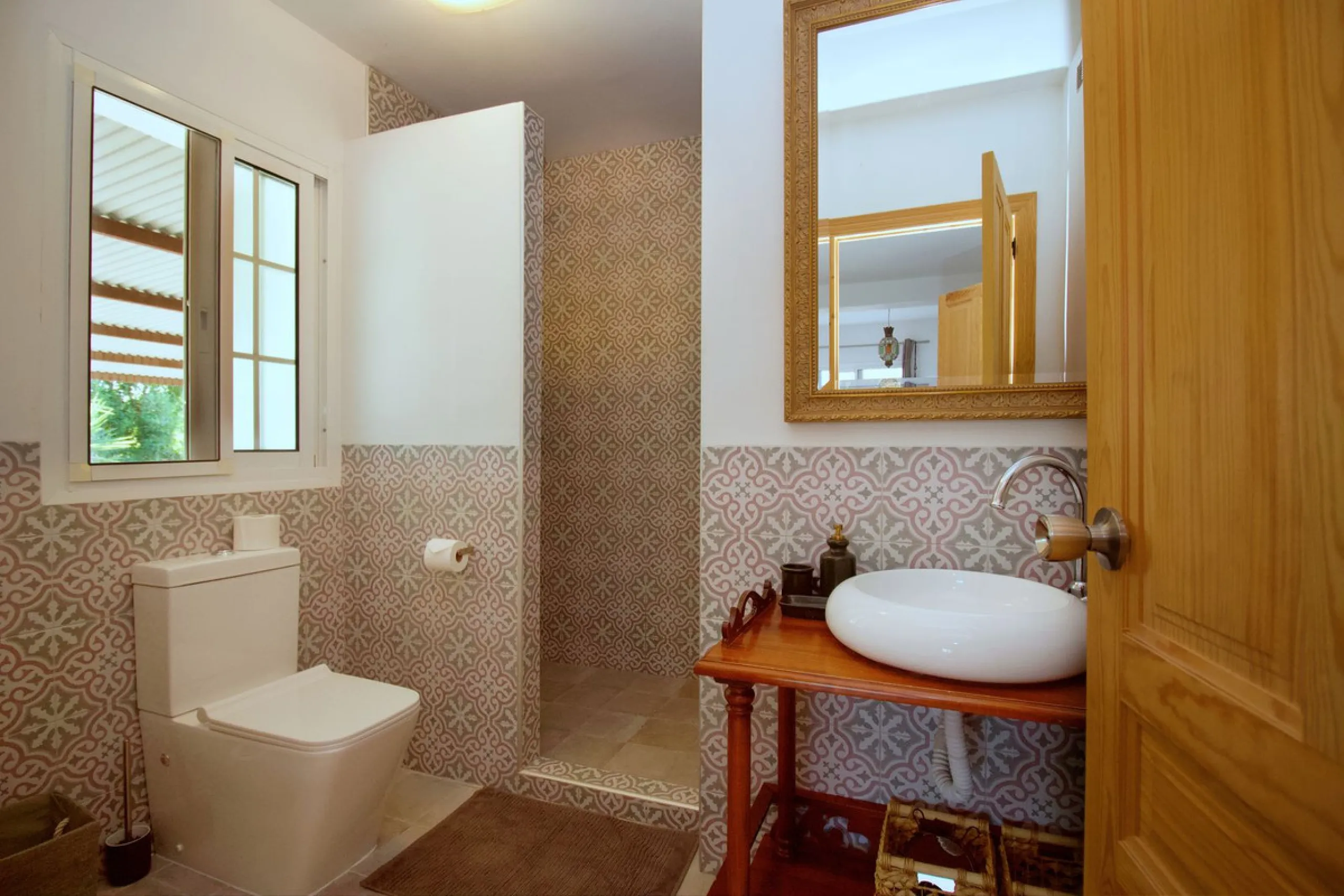 Holiday rental business opportunity: Licensed country house with growth potential in the best area of ​​Alhaurin.
