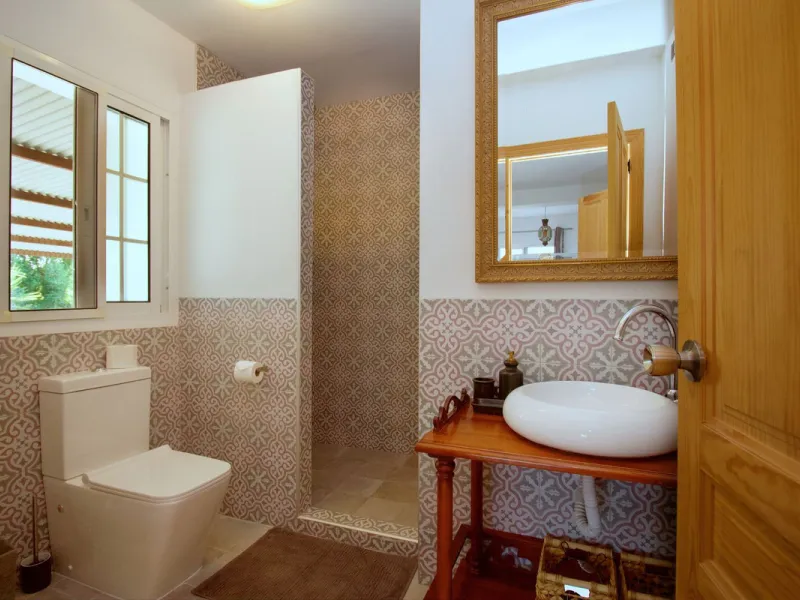 Holiday rental business opportunity: Licensed country house with growth potential in the best area of ​​Alhaurin.