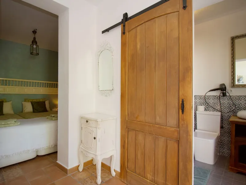 Holiday rental business opportunity: Licensed country house with growth potential in the best area of ​​Alhaurin.