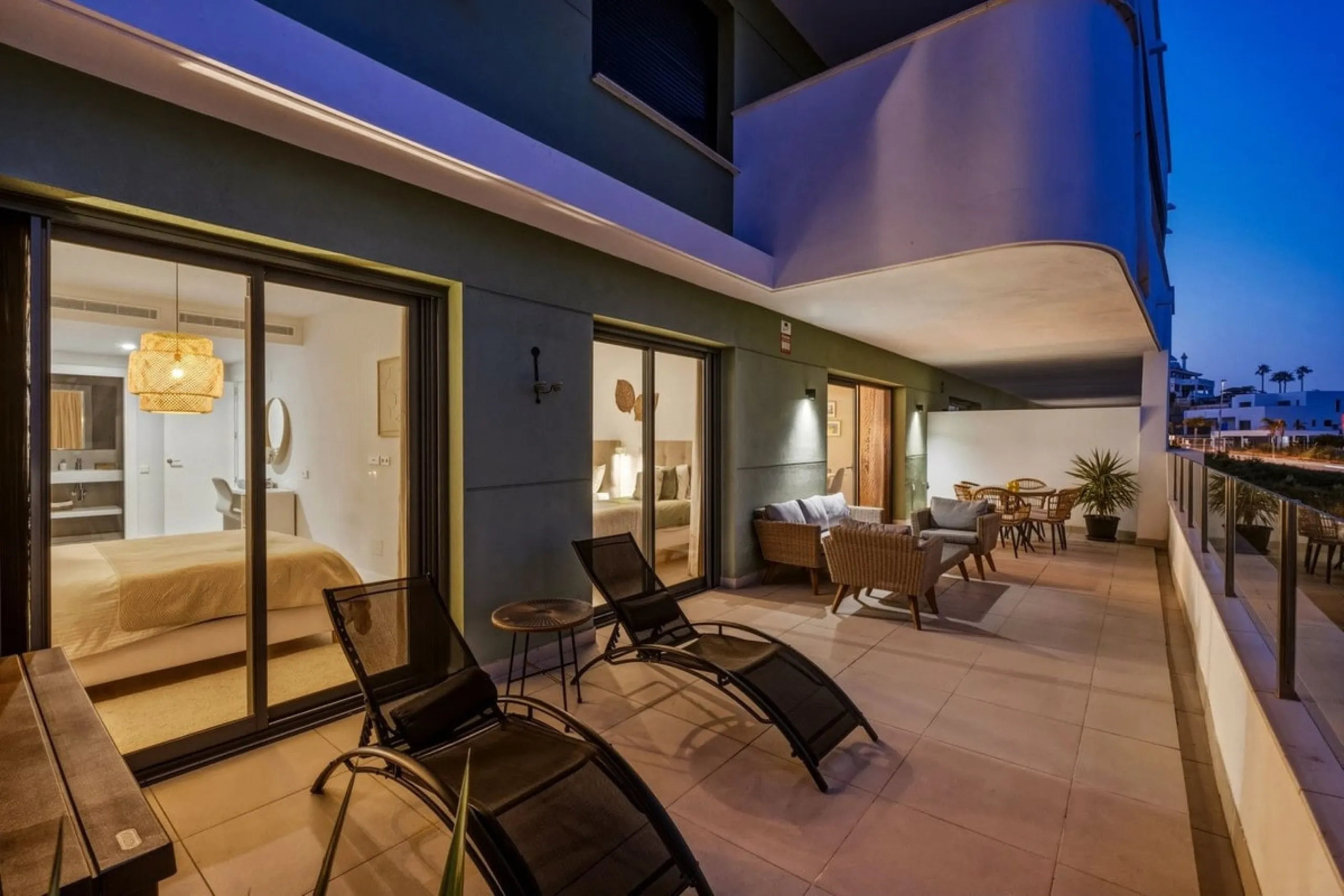 Moderne Wohnung mit zwei Schlafzimmern in Calanova Golf
