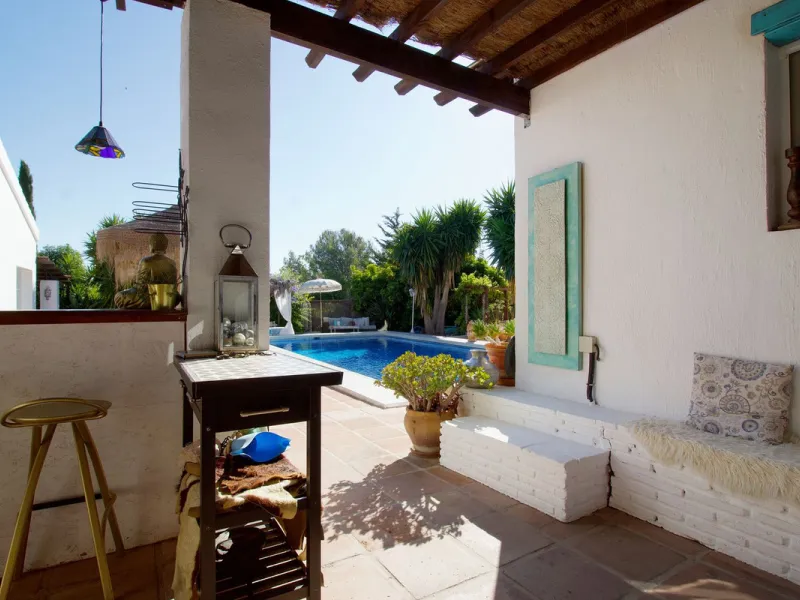 Holiday rental business opportunity: Licensed country house with growth potential in the best area of ​​Alhaurin.