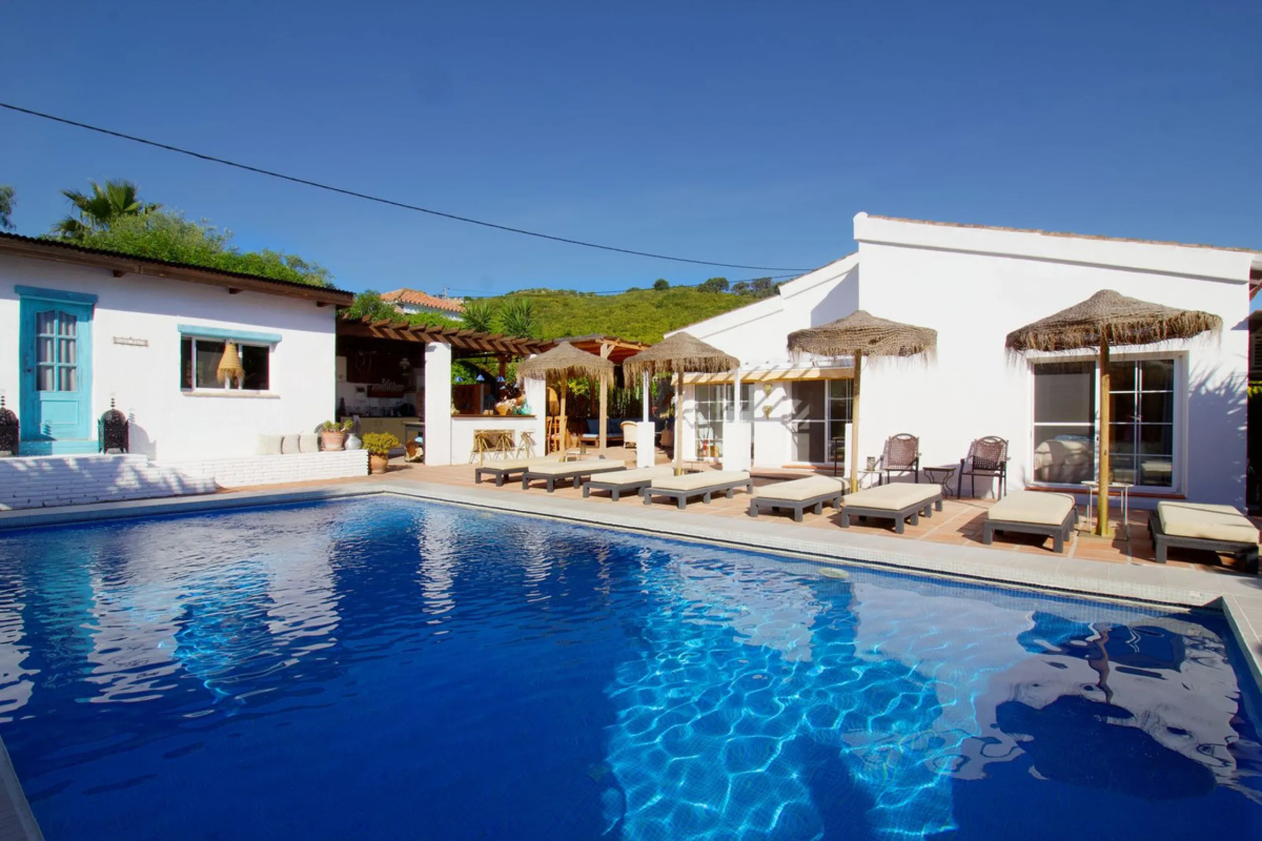 Holiday rental business opportunity: Licensed country house with growth potential in the best area of ​​Alhaurin.