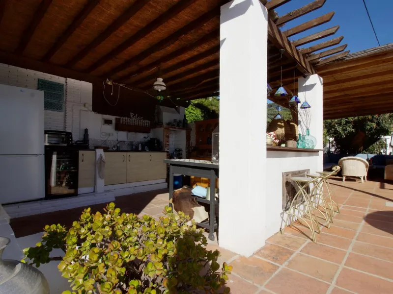 Holiday rental business opportunity: Licensed country house with growth potential in the best area of ​​Alhaurin.