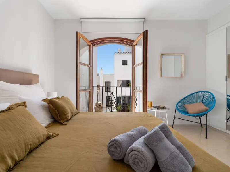 Apartment - Middle Floor Apartment в продаже в Marbella, Málaga. В доме 3 спален и 2 ванных комнат. Площадь дома 129 м²