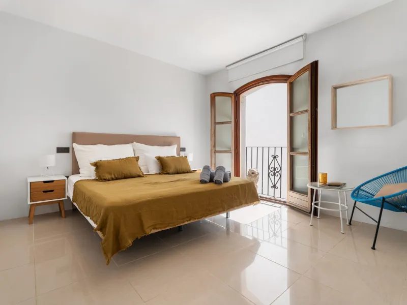 Apartment - Middle Floor Apartment в продаже в Marbella, Málaga. В доме 3 спален и 2 ванных комнат. Площадь дома 129 м²