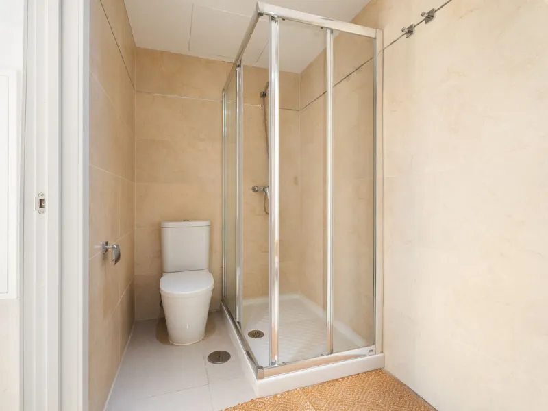 Apartment - Middle Floor Apartment в продаже в Marbella, Málaga. В доме 3 спален и 2 ванных комнат. Площадь дома 129 м²