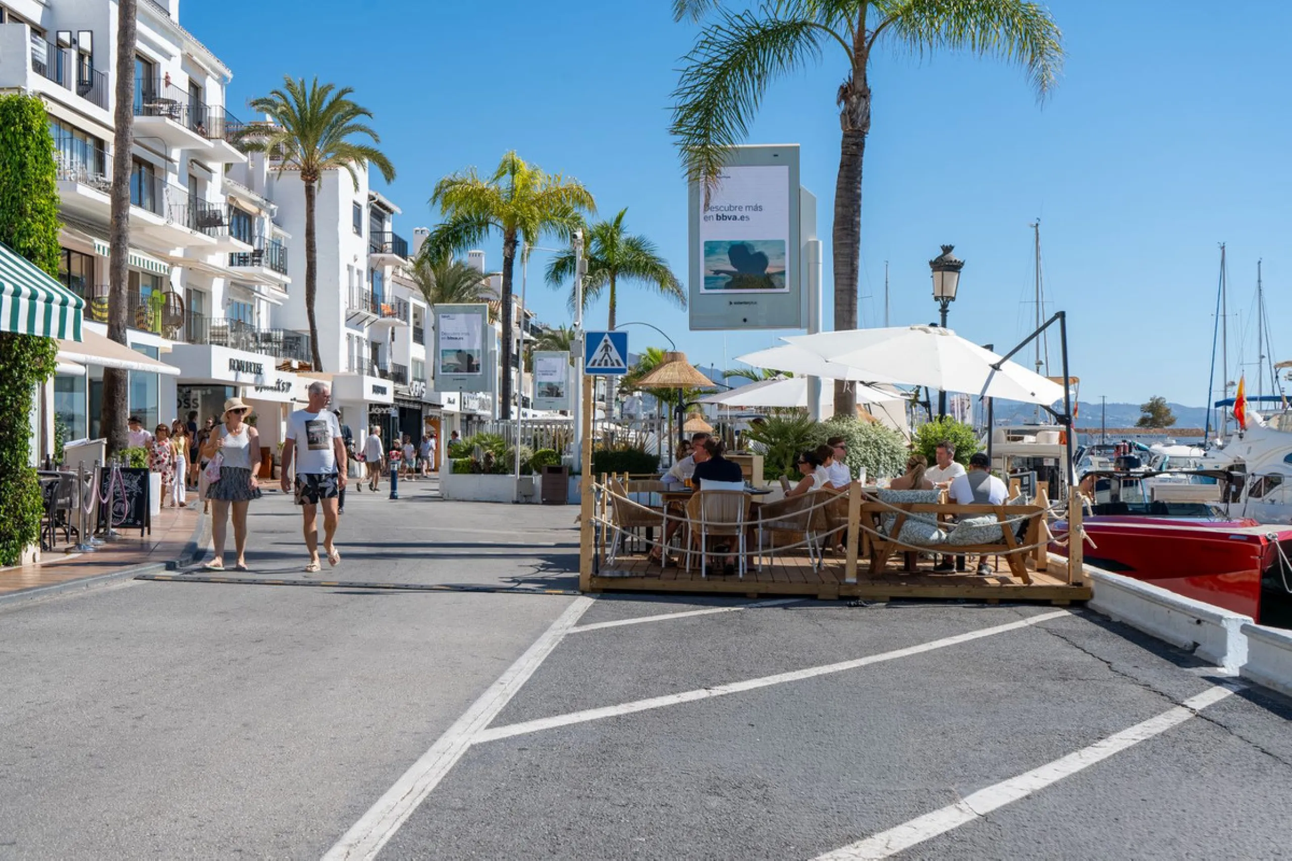 Apartment - Middle Floor Apartment в продаже в Marbella, Málaga. В доме 3 спален и 2 ванных комнат. Площадь дома 129 м²
