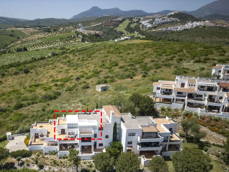 Stunning Corner Penthouse with Panoramic Sea Views in Casares Playa