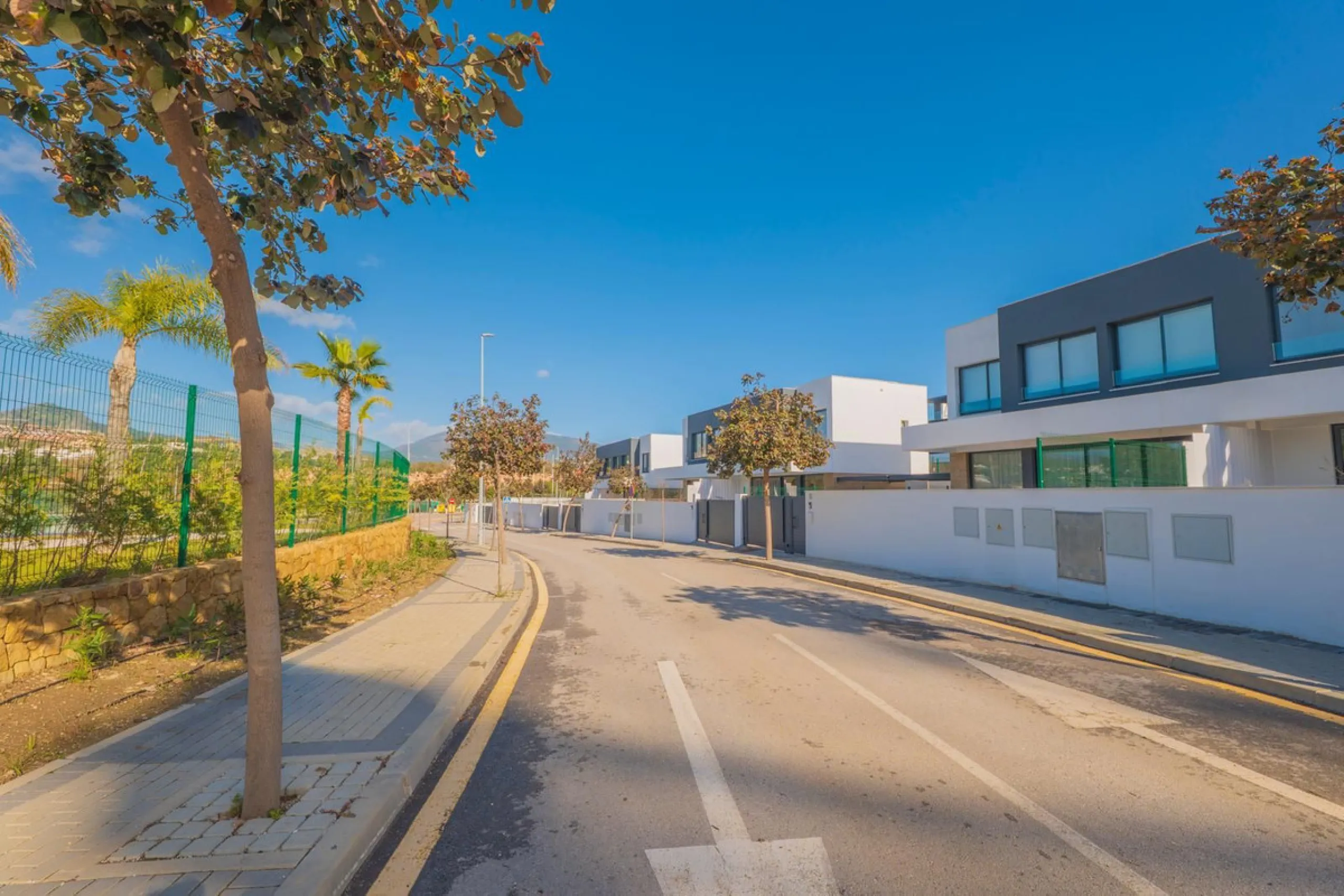 **Townhouse in Atalaya, Estepona - €850,000**