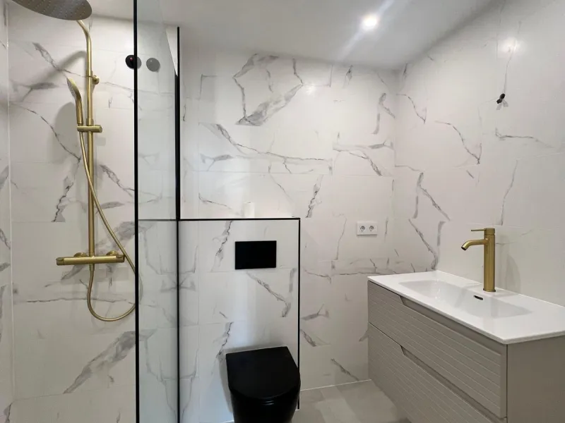 Apartment - Ground Floor Apartment в продаже в Marbella, Málaga. В доме 3 спален и 3 ванных комнат. Площадь дома 124 м²