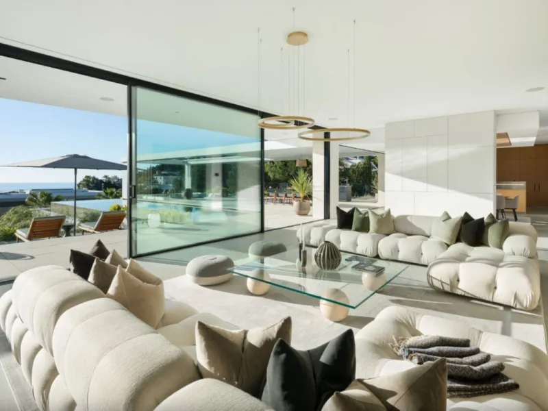 House - Detached Villa в продаже в Benahavís, Málaga. В доме 8 спален и 8 ванных комнат. Площадь дома 1445 м². Площадь участка 5100 м²