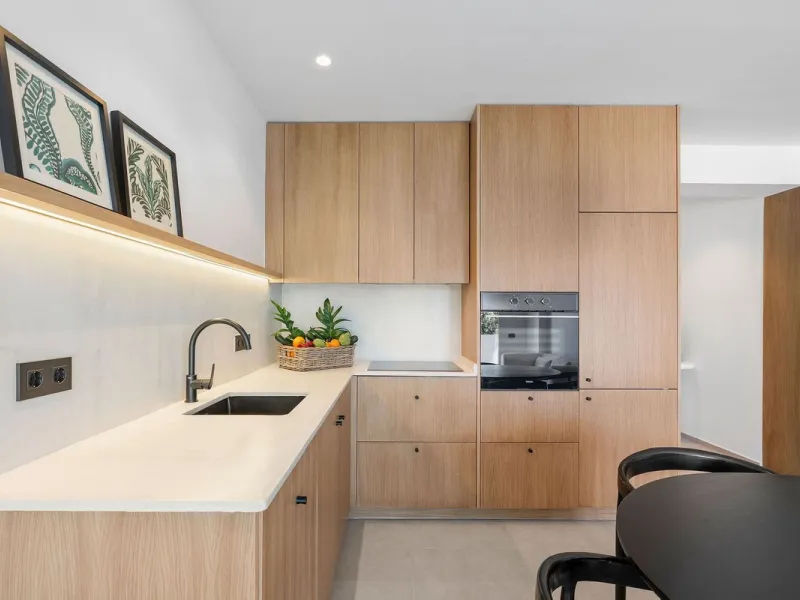 Apartment - Penthouse в продаже в Marbella, Málaga. В доме 3 спален и 2 ванных комнат. Площадь дома 95 м²