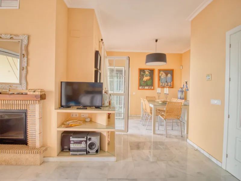 Spacious apartment with breathtaking panoramic sea views.