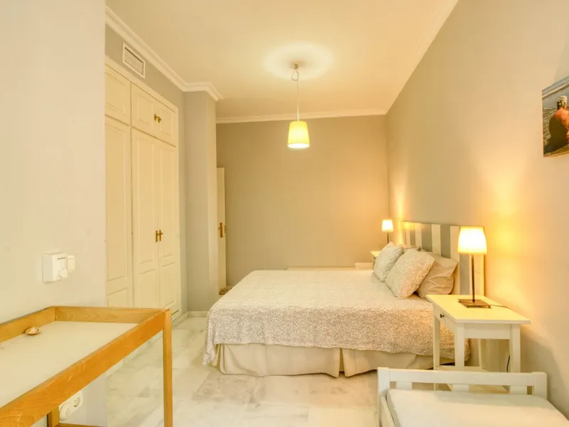 Spacious apartment with breathtaking panoramic sea views.