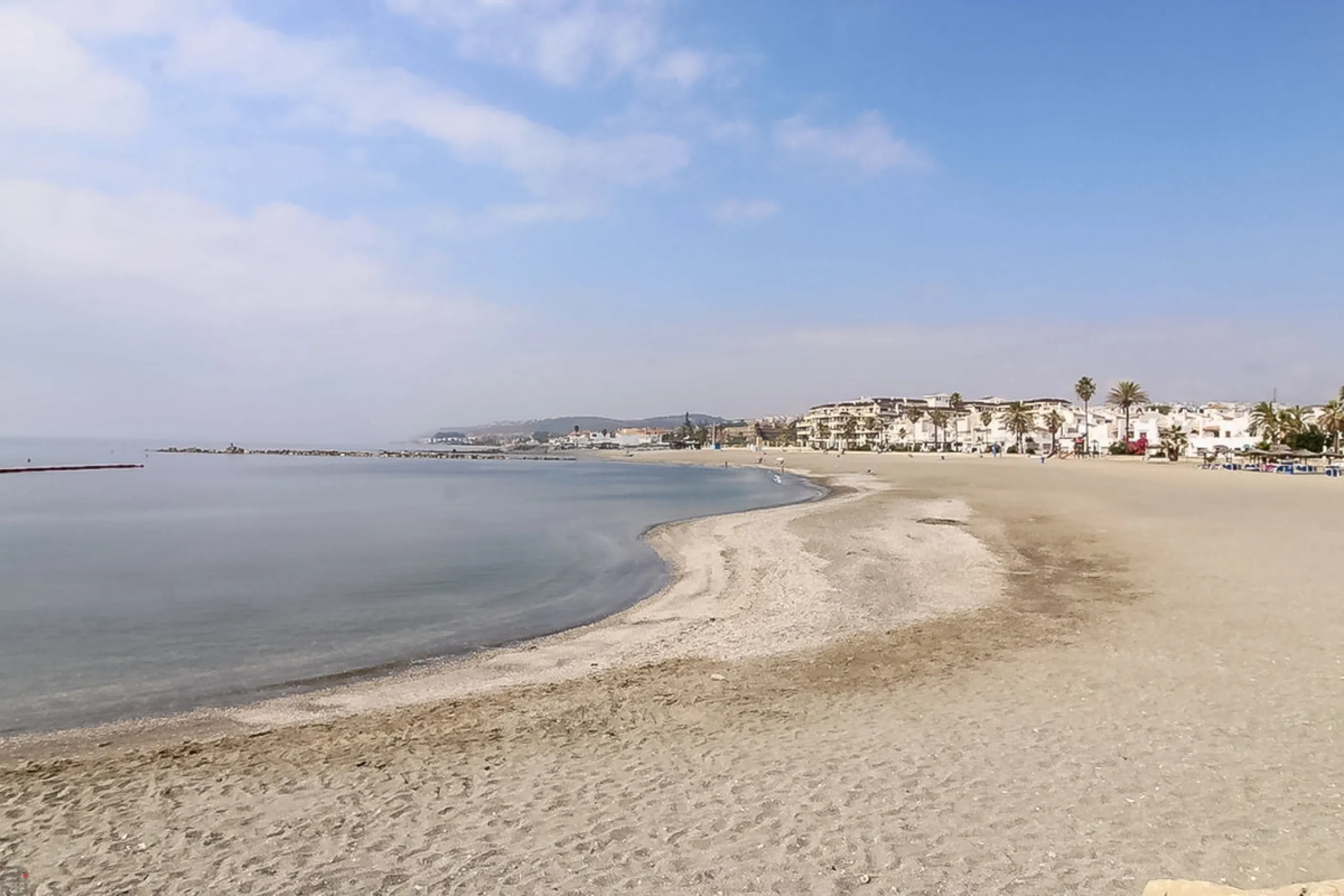 Spacious apartment with breathtaking panoramic sea views.