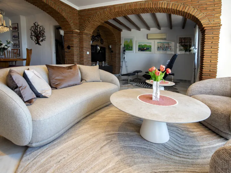 Welcome to the UNIQUE ICONIC TOWER.  This beautiful, stunning, unique, one of a kind property in Mijas Golf is for sale.  The Tower, situated in the most beautiful building in Puebla Aida known as The Castle, is a one of a kind property.  This property ha