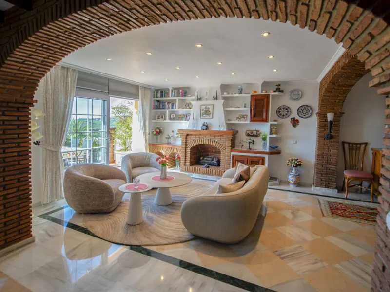 Apartment - Penthouse Duplex в продаже в Mijas, Málaga. В доме 4 спален и 3 ванных комнат. Площадь дома 208 м²