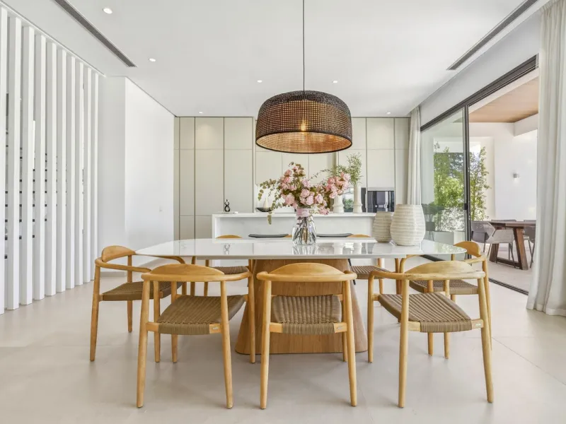 Brand New Contemporary Jewel – Car-Free Luxury in Marbella Center