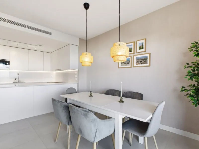 Moderne Wohnung mit zwei Schlafzimmern in Calanova Golf